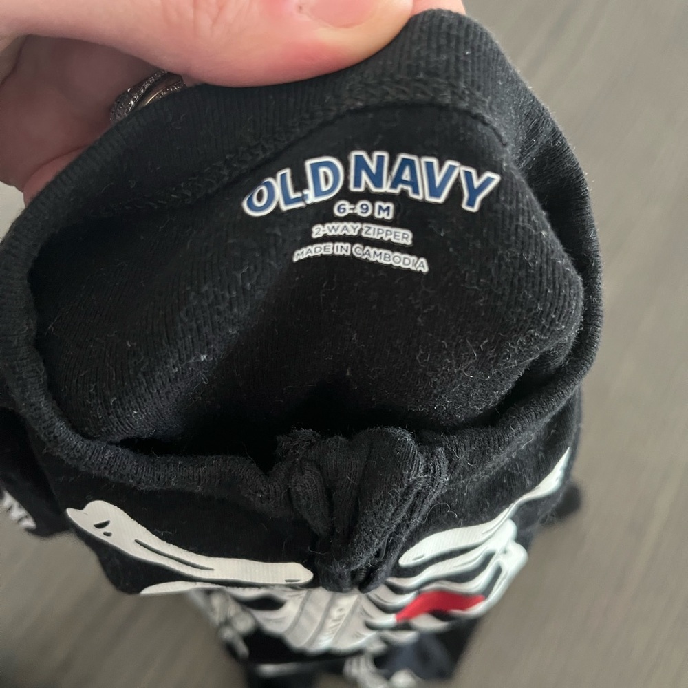 Old Navy Skeleton Kids One Piece - Picture 5 of 5